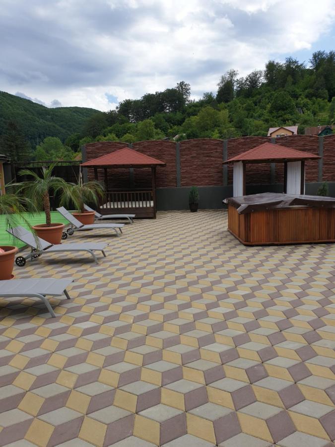 Hotel Casa Piri Anina Zewnętrze zdjęcie