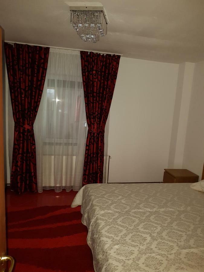 Hotel Casa Piri Anina Zewnętrze zdjęcie