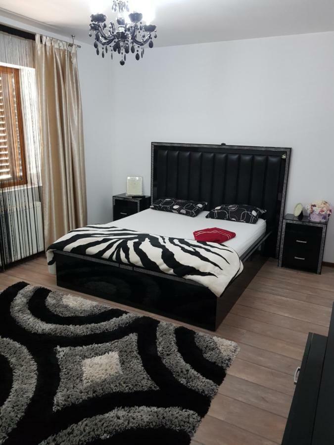 Hotel Casa Piri Anina Zewnętrze zdjęcie
